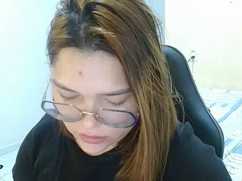 Snapshot of GoddessChaar chatting on 03/01/25, 11:47 GoddessChaar online show from 03/01/25, 11:47