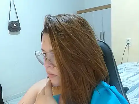 Snapshot of GoddessChaar chatting on 03/02/25, 10:38 GoddessChaar online show from 03/02/25, 10:38