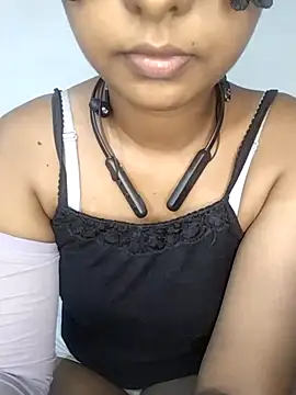 Snapshot of Ashugril_hot chatting on 10/09/25, 06:33 Ashugril hot online show from 10/09/25, 06:33