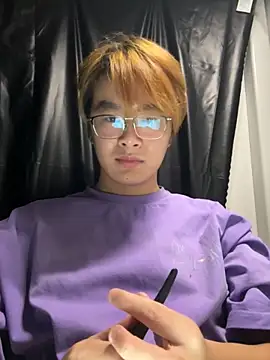 Snapshot of Anson0722 chatting on 10/28/25, 03:14 Anson0722 online show from 10/28/25, 03:14