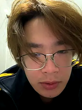 Snapshot of Anson0722 chatting on 11/14/25, 03:44 Anson0722 online show from 11/14/25, 03:44