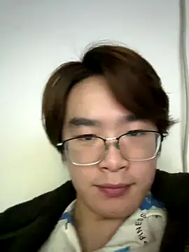 Snapshot of Anson0722 chatting on 11/15/25, 03:30 Anson0722 online show from 11/15/25, 03:30