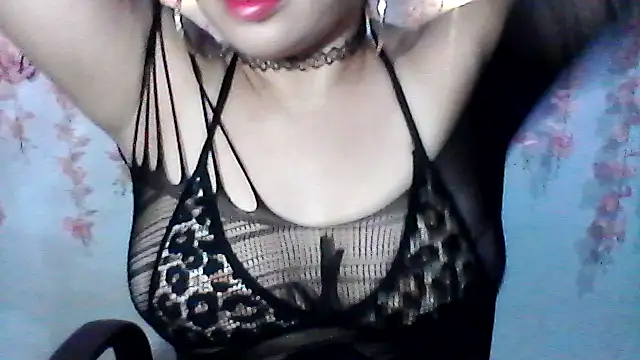 Snapshot of shashel5 chatting on 09/10/25, 06:35 shashel5 online show from 09/10/25, 06:35