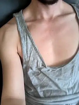 Snapshot of Aloxix chatting on 02/27/25, 09:54 Aloxix online show from 02/27/25, 09:54