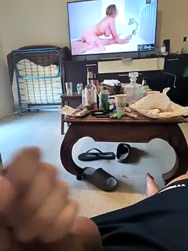 Snapshot of Aloxix chatting on 11/02/25, 10:28 Aloxix online show from 11/02/25, 10:28