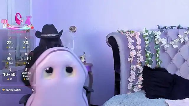 Seren Bleck online show from 11/20/25, 02:34