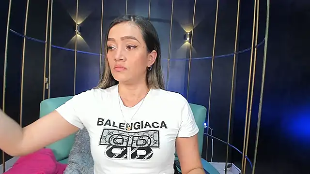 Gabriellacox online show from 10/11/25, 07:34