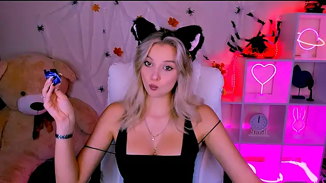 melissa richardson online show from 10/17/25, 12:30