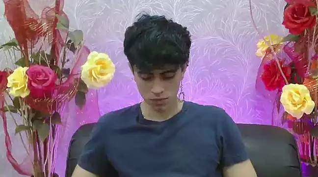 Snapshot of star_boyxx chatting on 03/12/25, 07:38 star boyxx online show from 03/12/25, 07:38