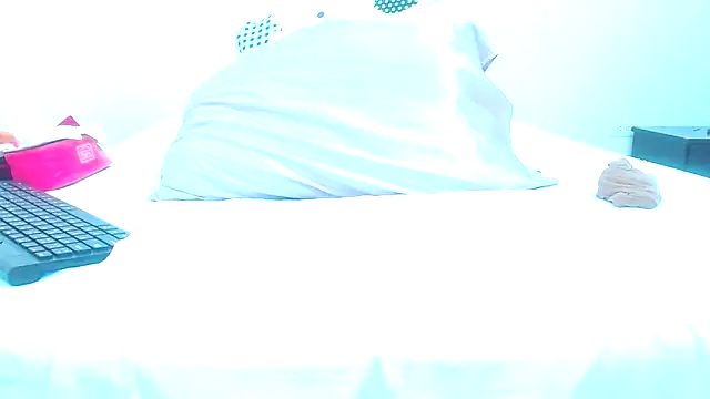 TattyHarrisquirtt online show from 11/14/25, 03:00