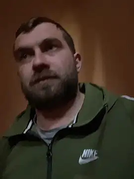 Snapshot of daniel21p chatting on 03/04/25, 02:21 daniel21p online show from 03/04/25, 02:21