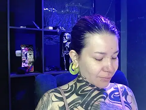 Pandora 9666 online show from 11/11/25, 03:56