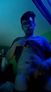 Snapshot of Aguilera010 chatting on 02/21/25, 04:18 Aguilera010 online show from 02/21/25, 04:18