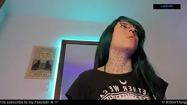 Hisato111 online show from 10/14/25, 11:33