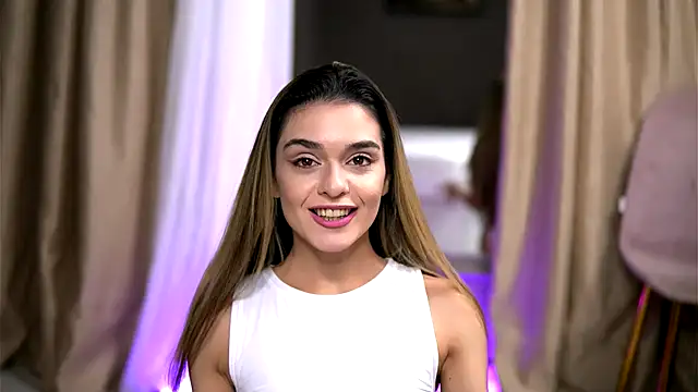 RobertaRosetti online show from 11/18/25, 11:14