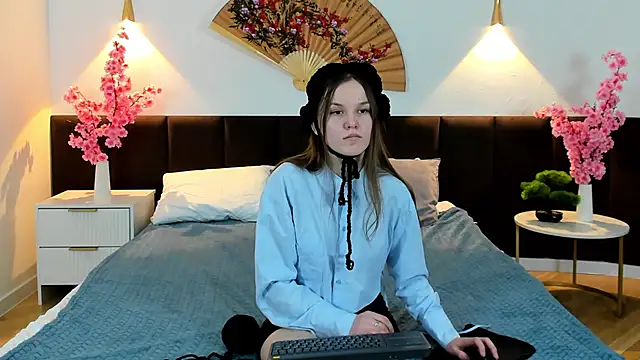 Snapshot of Amber_Rogers chatting on 02/22/25, 09:15 Amber Rogers online show from 02/22/25, 09:15