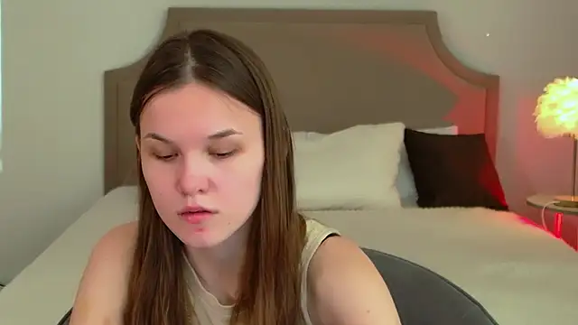 Snapshot of Amber_Rogers chatting on 03/10/25, 02:26 Amber Rogers online show from 03/10/25, 02:26