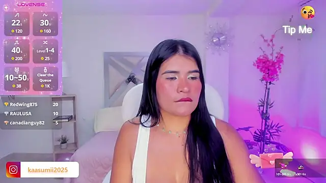 Snapshot of Corina_White chatting on 03/15/25, 03:48 Corina White online show from 03/15/25, 03:48