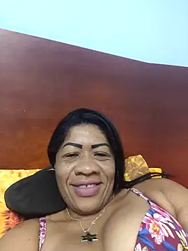 Snapshot of Tocameamor chatting on 10/07/25, 02:47 Tocameamor online show from 10/07/25, 02:47