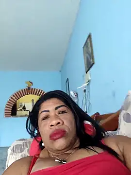 Snapshot of Tocameamor chatting on 10/18/25, 01:45 Tocameamor online show from 10/18/25, 01:45