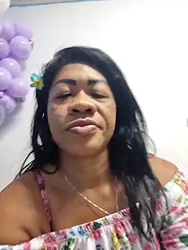 Snapshot of Tocameamor chatting on 11/08/25, 03:23 Tocameamor online show from 11/08/25, 03:23