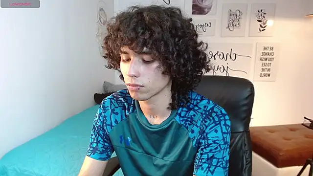 andres ocasio online show from 09/12/25, 08:31