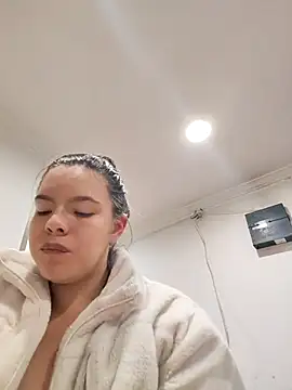 krolay16 online show from 10/13/25, 12:32