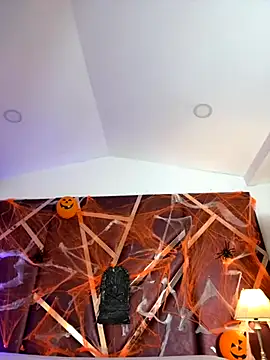 DanielaMedinaa online show from 10/29/25, 08:43