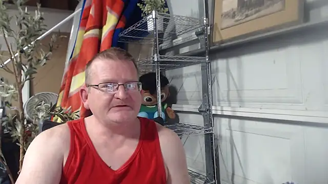 Snapshot of Randomoldguy615 chatting on 03/05/25, 01:10 Randomoldguy615 online show from 03/05/25, 01:10