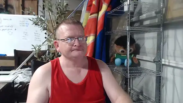 Snapshot of Randomoldguy615 chatting on 03/12/25, 11:54 Randomoldguy615 online show from 03/12/25, 11:54