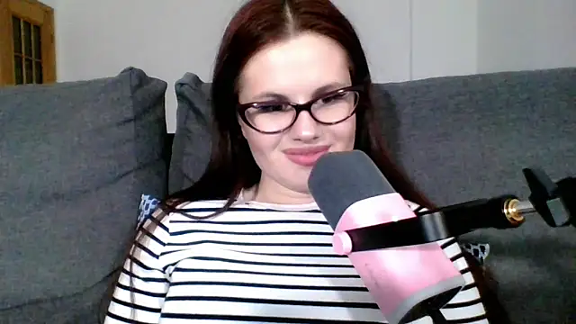 Della Ideal online show from 03/16/25, 07:27