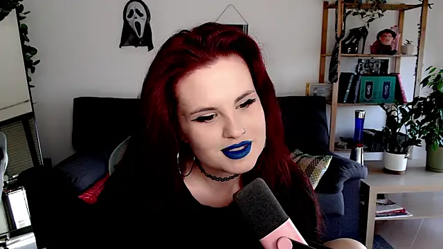 Della Ideal online show from 11/11/25, 09:09