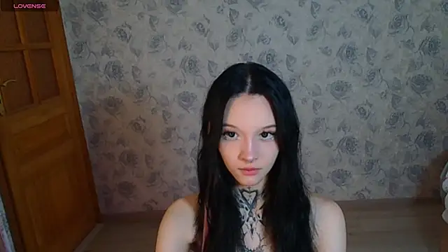 Snapshot of mefwhore chatting on 03/11/25, 07:04 mefwhore online show from 03/11/25, 07:04