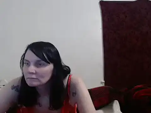 Hotmodel1984 online show from 01/08/25, 02:57