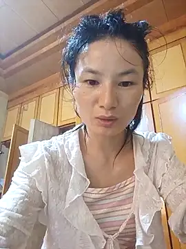 Snapshot of Dewbunn chatting on 09/27/25, 05:01 Dewbunn online show from 09/27/25, 05:01