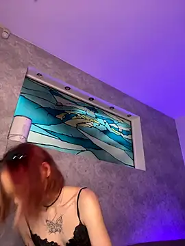 MeryWeaver online show from 09/26/25, 06:39