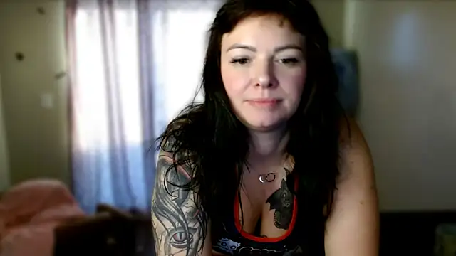 Snapshot of NaughtyLittleVeteran chatting on 03/02/25, 12:22 NaughtyLittleVeteran online show from 03/02/25, 12:22