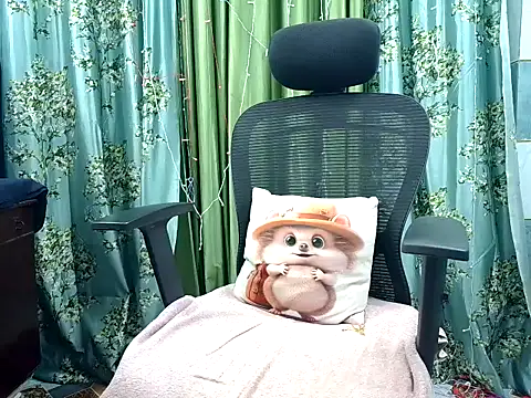 Lovely Jiya online show from 11/22/25, 09:08