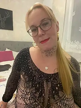 kahyhot online show from 10/01/25, 06:47