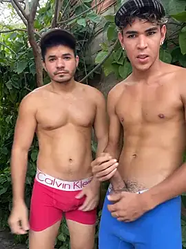 twinks 28 online show from 10/18/25, 04:30