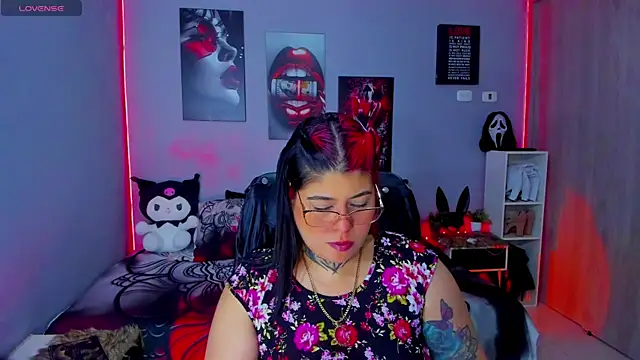 Veronika metal online show from 11/11/25, 08:14