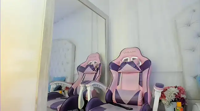 kamii arias online show from 03/11/25, 03:23