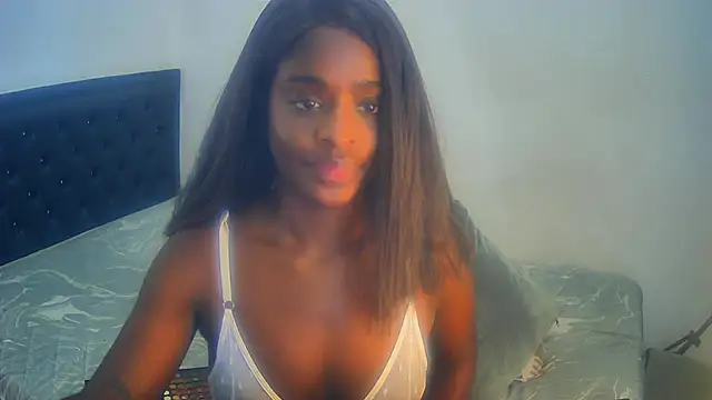 Snapshot of alisha_boes chatting on 09/12/25, 05:13 alisha boes online show from 09/12/25, 05:13