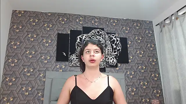 Snapshot of Nicolane_Palmer chatting on 03/21/25, 07:35 Nicolane Palmer online show from 03/21/25, 07:35
