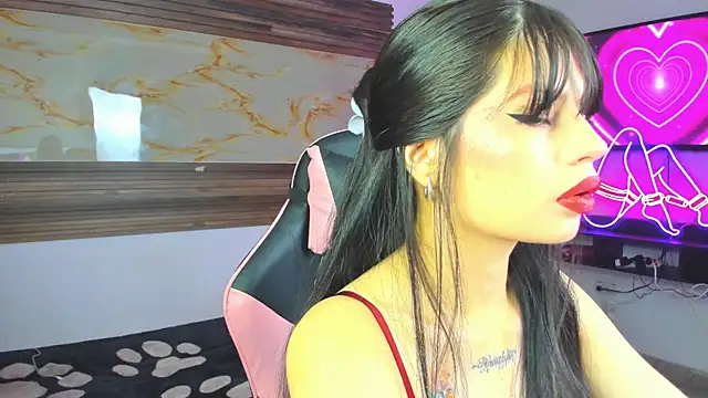 Snapshot of Cloe_roouse chatting on 10/25/25, 08:58 Cloe roouse online show from 10/25/25, 08:58