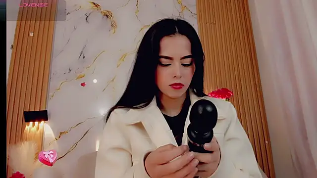 Snapshot of ValeriCardenas chatting on 11/19/25, 01:16 ValeriCardenas online show from 11/19/25, 01:16