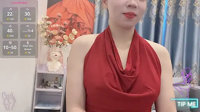 Snapshot of shishi_101 chatting on 10/15/25, 01:28 shishi 101 online show from 10/15/25, 01:28