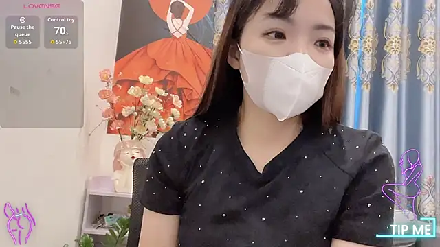 Snapshot of shishi_101 chatting on 11/03/25, 02:13 shishi 101 online show from 11/03/25, 02:13