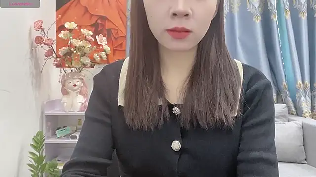 Snapshot of shishi_101 chatting on 11/19/25, 02:22 shishi 101 online show from 11/19/25, 02:22