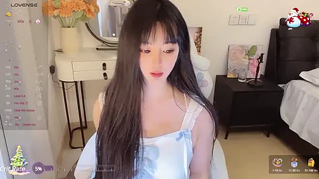 Snapshot of Milla-z chatting on 03/02/25, 04:32 Milla-z online show from 03/02/25, 04:32